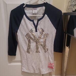 PINK Victoria's Secret Women's Sequin NY Yankees 3/4 Tee - Navy and White. SX
